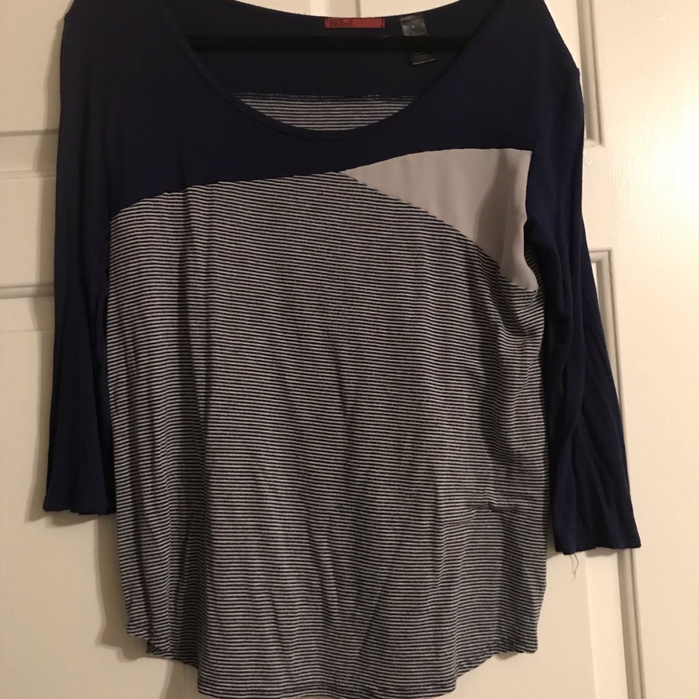 Blue and white stripped mid length shirt